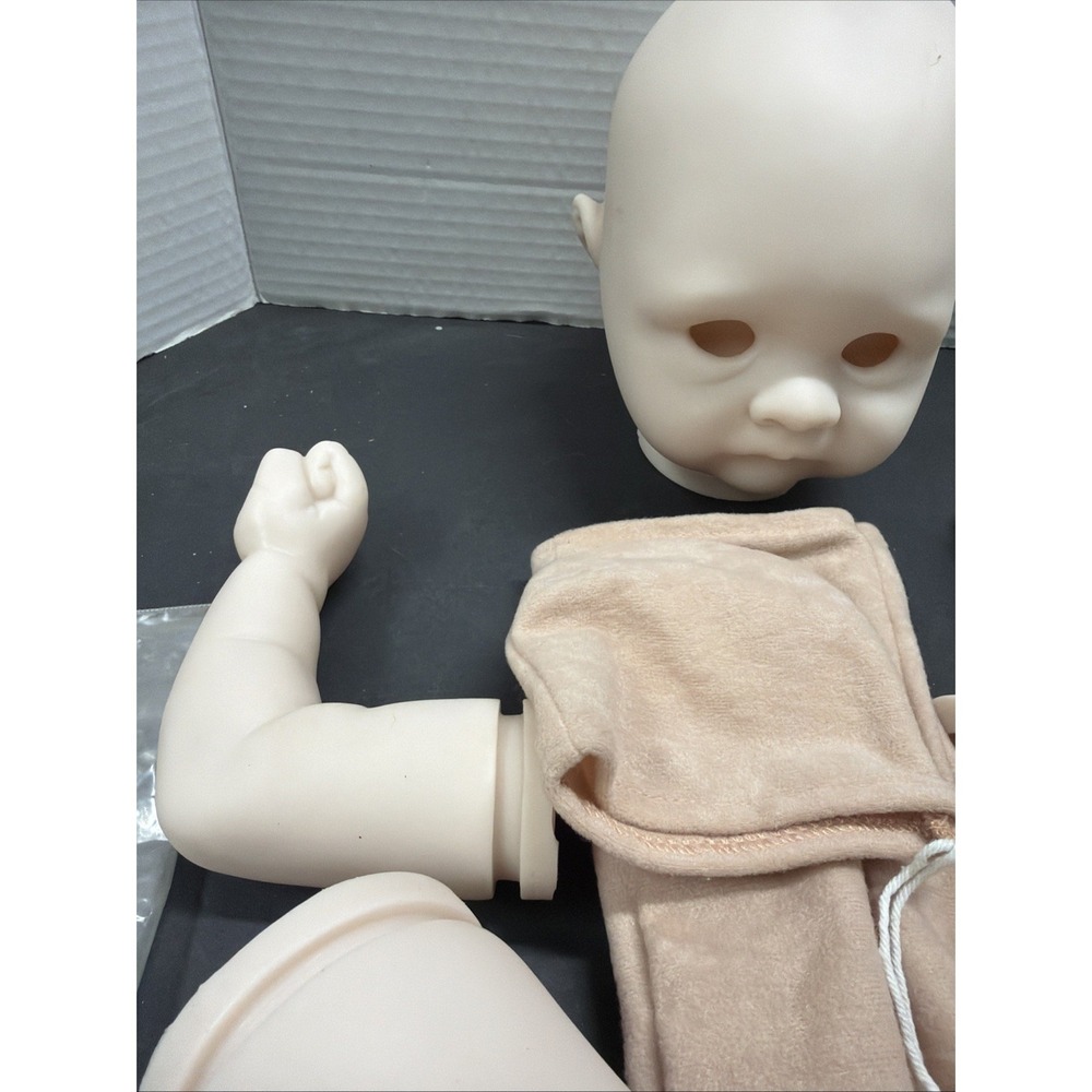 RARE BOUNTIFUL BABY COOPER KIT  w/ BODY W/PLUGS.  Read Description/Pictures - Picture 3 of 16